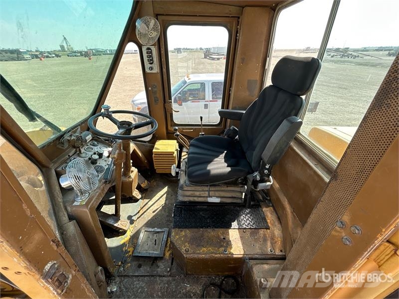 CAT 966C Φορτωτές με λάστιχα (Τροχοφόροι)