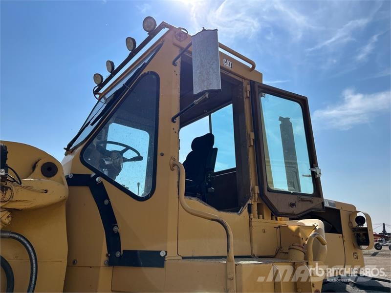 CAT 966C Φορτωτές με λάστιχα (Τροχοφόροι)