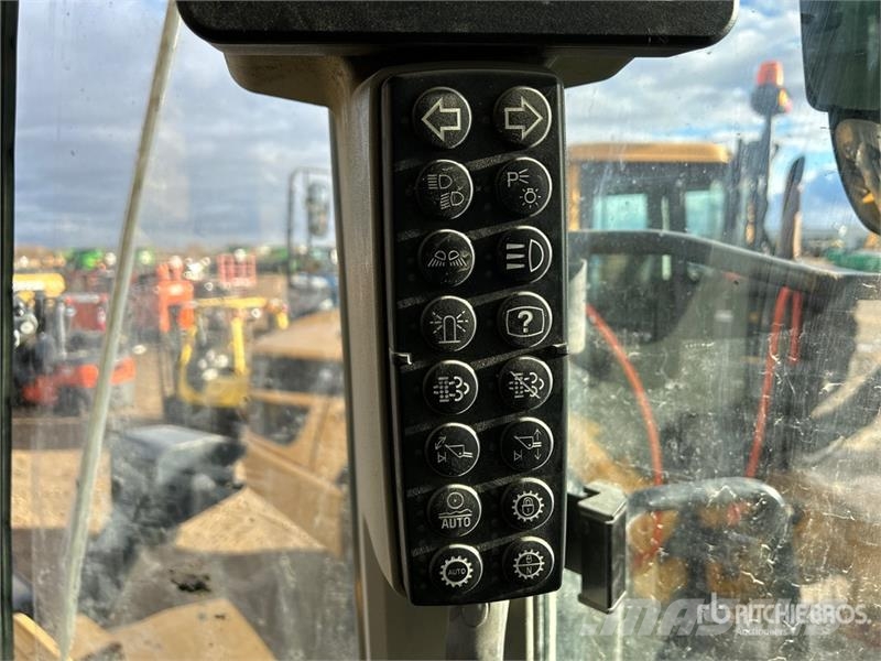 CAT 966M Wheel Loader Gumikerekes homlokrakodók