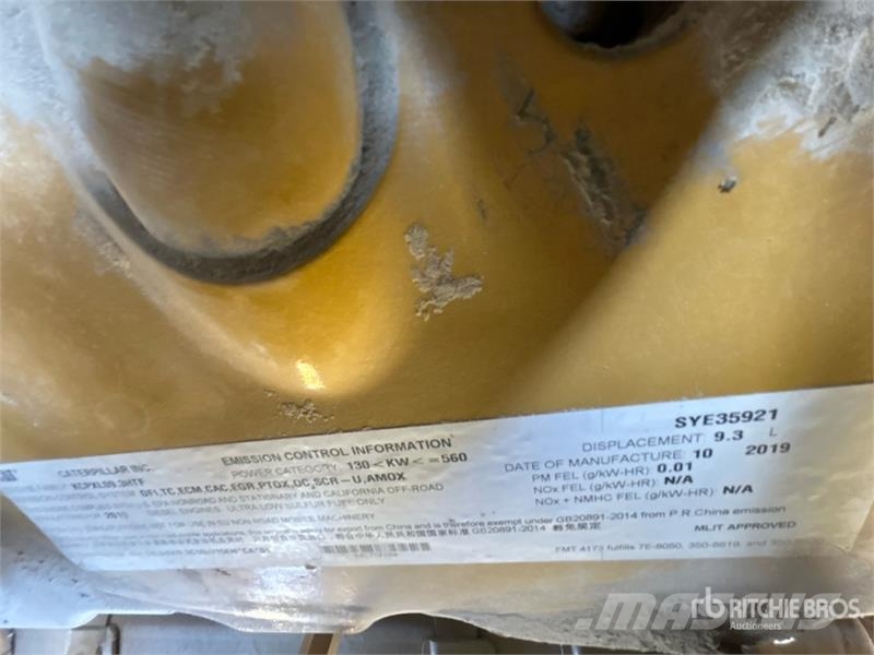 CAT 966M Wheel Loader Gumikerekes homlokrakodók