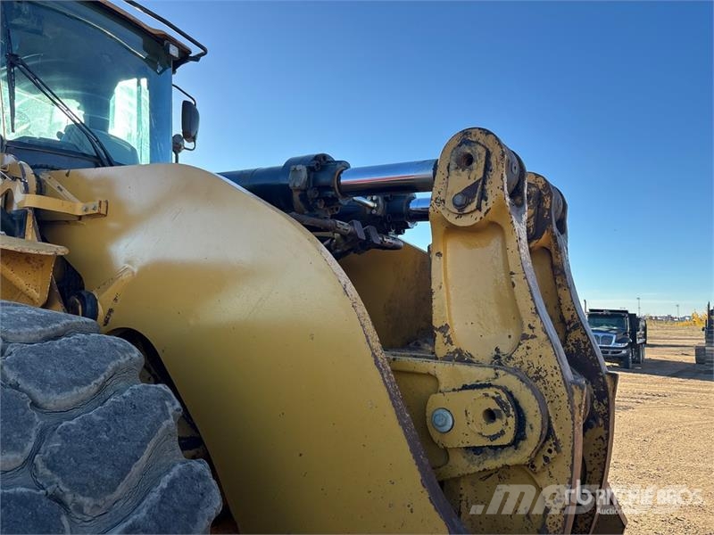 CAT 980K لوادر بعجل