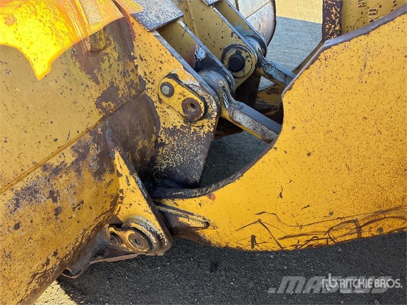 CAT 980K لوادر بعجل