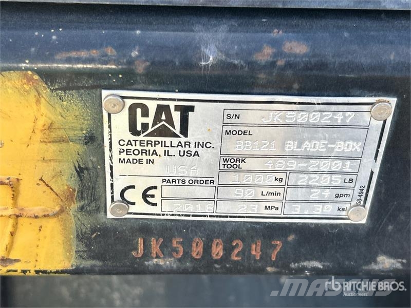 CAT BB121 86 in Skid Steer Box Blade Andre komponenter