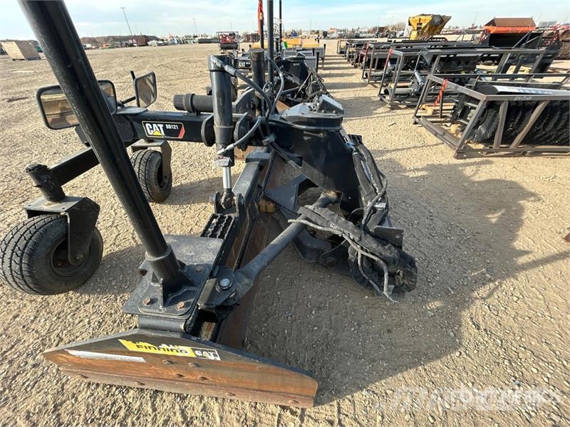 CAT BB121 86 in Skid Steer Box Blade Andre komponenter