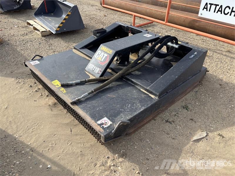 CAT BR118 73 in Skid Steer Brush Cutter Косачки за монтиране и теглене