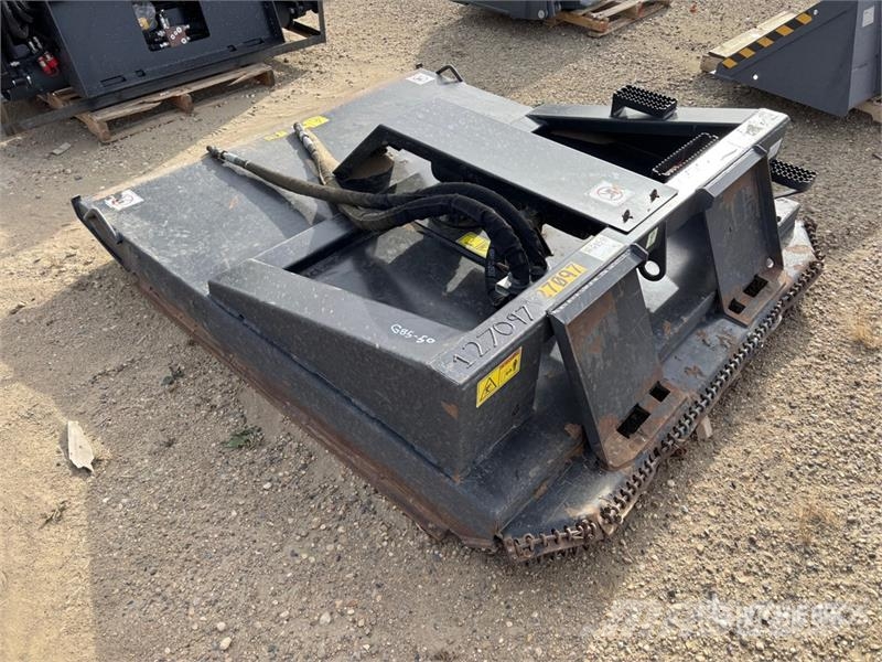 CAT BR118 73 in Skid Steer Brush Cutter Косачки за монтиране и теглене