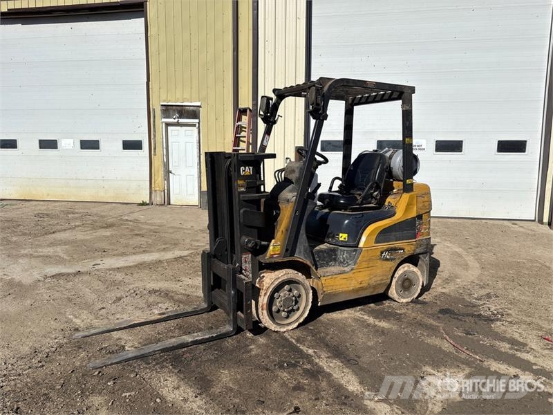 CAT C5000-LP 5000 lb Cushion Tire Forklift Targoncák-Egyéb
