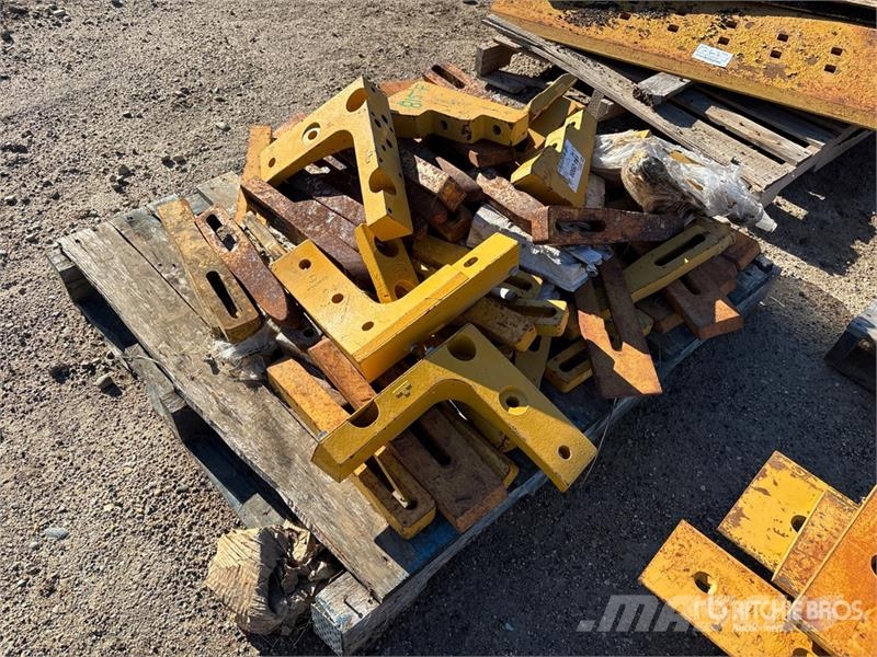 CAT Compactor Parts - Fits Cat 815 F Egyéb alkatrészek