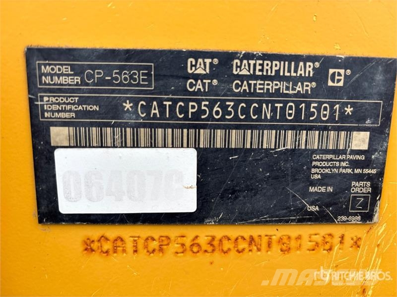 CAT CP-563E Vibratory Padfoot Drum Compactor (Inoperab Single drum rollers