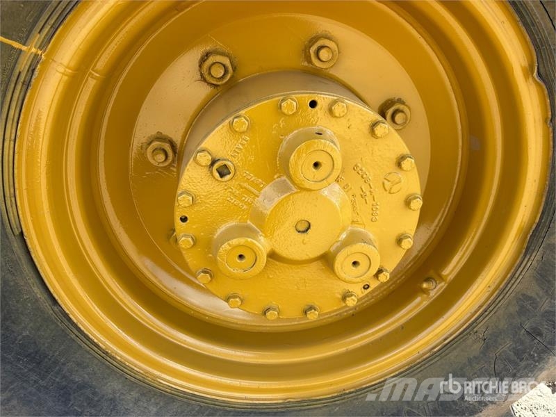 CAT CP433 Padfoot Drum Compactor Οδοστρωτήρες μονού κυλίνδρου