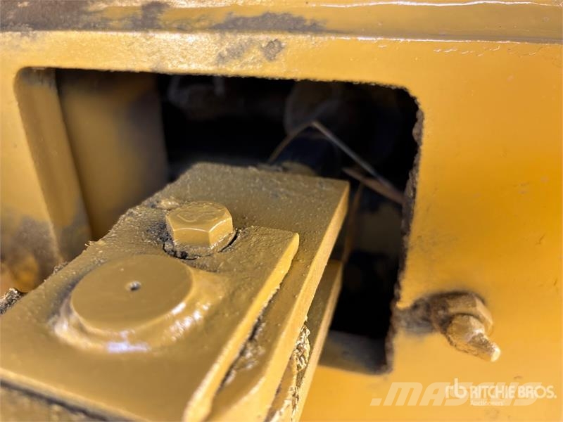 CAT CP433 Padfoot Drum Compactor Οδοστρωτήρες μονού κυλίνδρου