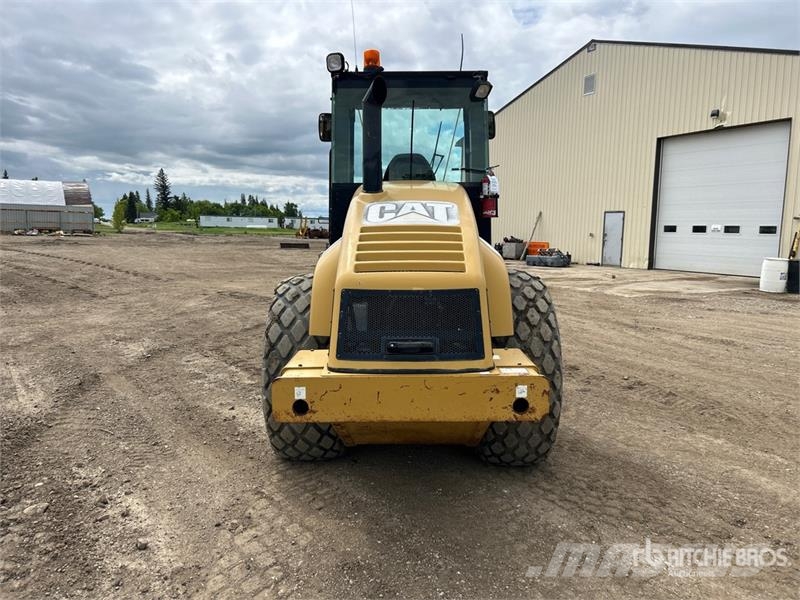 CAT CS563E Vibratory Smooth Drum Compactor 싱글 드럼 롤러