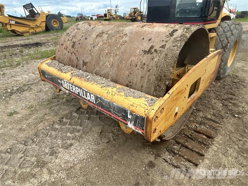 CAT CS563E Vibratory Smooth Drum Compactor 싱글 드럼 롤러