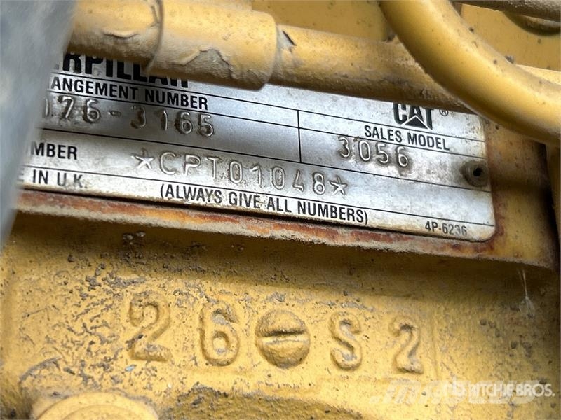 CAT CS563E Vibratory Smooth Drum Compactor 싱글 드럼 롤러