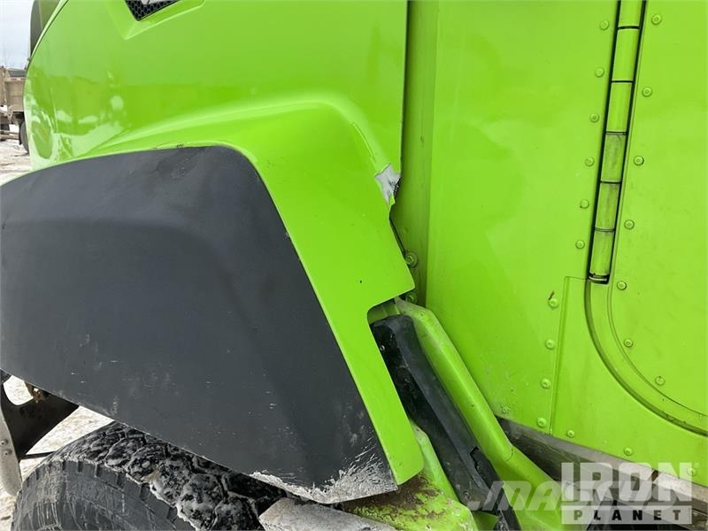 CAT CT660 Kipper
