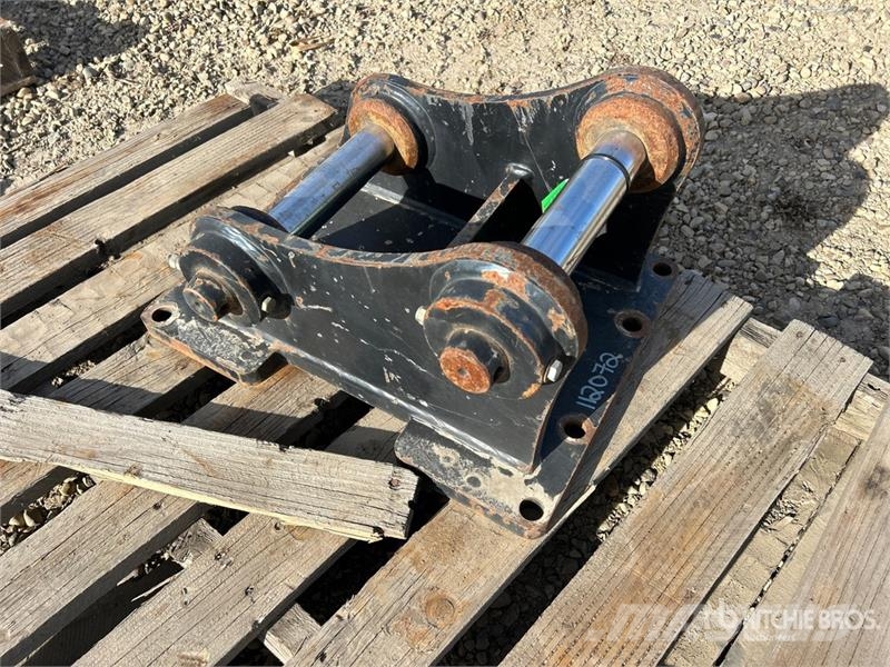 CAT CVP40/H80 11.5 in Adapter Andre komponenter