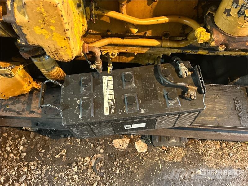 CAT D333 150 kW Skid-Mounted Generator Set Dizelski agregati
