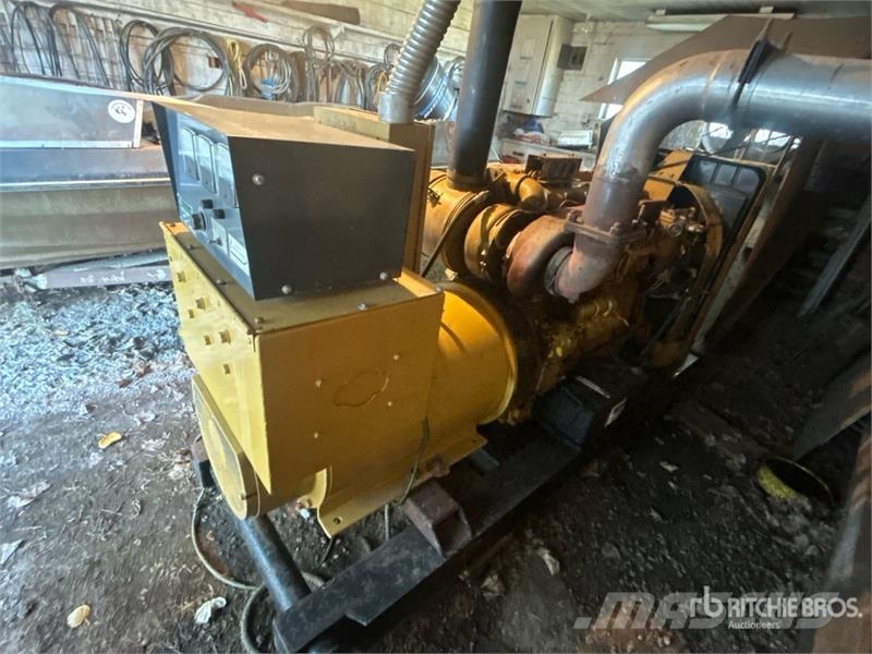 CAT D333 150 kW Skid-Mounted Generator Set Dizelski agregati