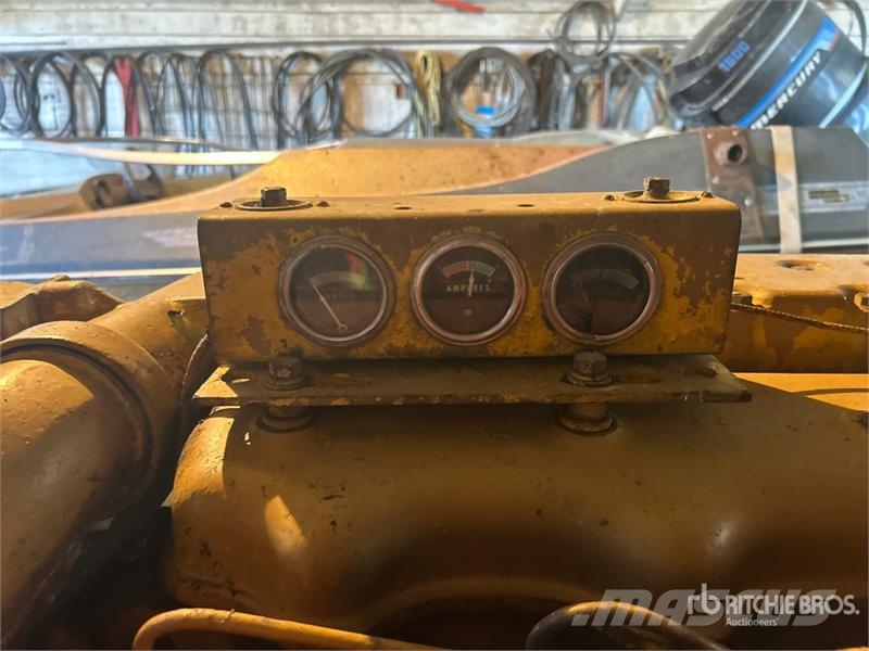 CAT D333 150 kW Skid-Mounted Generator Set Dizelski agregati