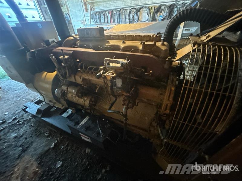 CAT D333 150 kW Skid-Mounted Generator Set Dizelski agregati
