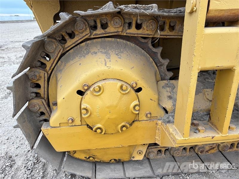 CAT D4E Pipelayer w/ Midwestern Conversion Rohrverlegeraupen
