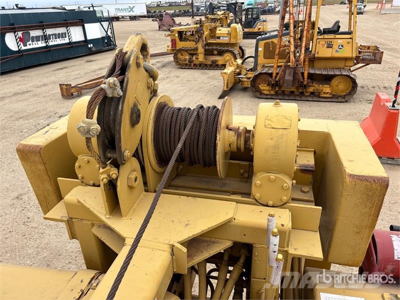 CAT D4E Pipelayer w/ Midwestern Conversion Rohrverlegeraupen