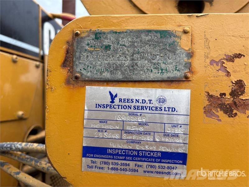 CAT D5M LGP Pipelayer w/ Midwestern M540 Conversion Cauruļvadu buldozeri