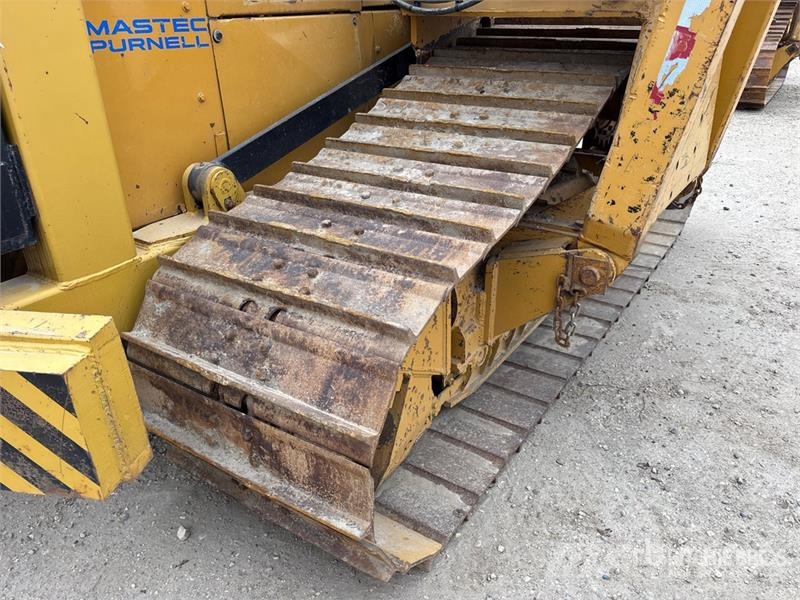 CAT D5M LGP Pipelayer w/ Midwestern M540 Conversion Cauruļvadu buldozeri