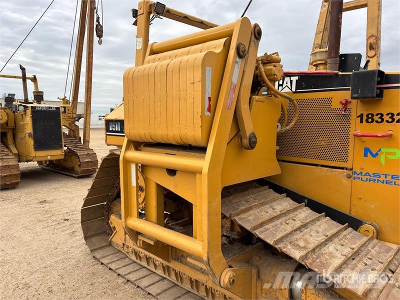 CAT D5M LGP Pipelayer w/ Midwestern M540 Conversion Cauruļvadu buldozeri