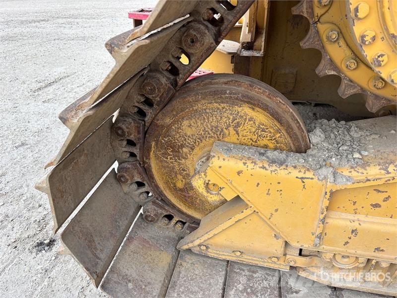 CAT D5M LGP Pipelayer w/ Midwestern M540 Conversion Cauruļvadu buldozeri