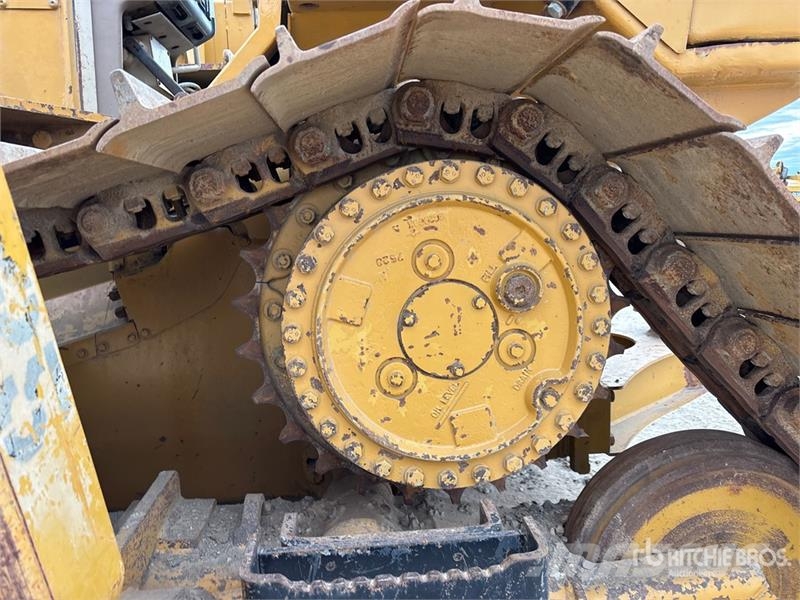 CAT D5M LGP Pipelayer w/ Midwestern M540 Conversion Cauruļvadu buldozeri