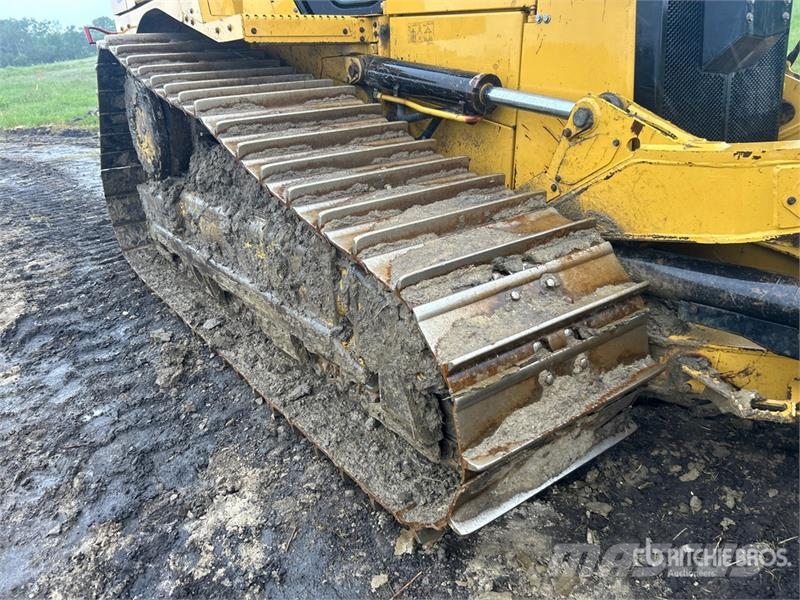 CAT D6 XE 履帶推土機