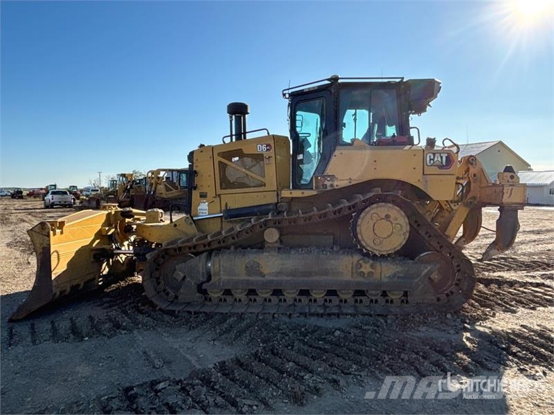 CAT D6 XE 履帶推土機