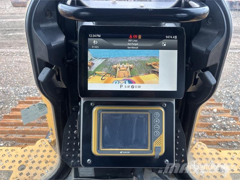 CAT D6 XE 履帶推土機