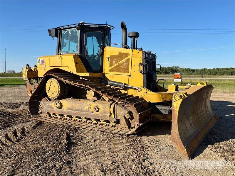 CAT D6 XE 履帶推土機