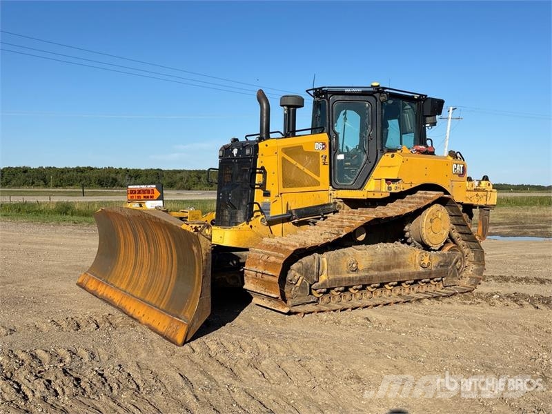 CAT D6 XE 履帶推土機