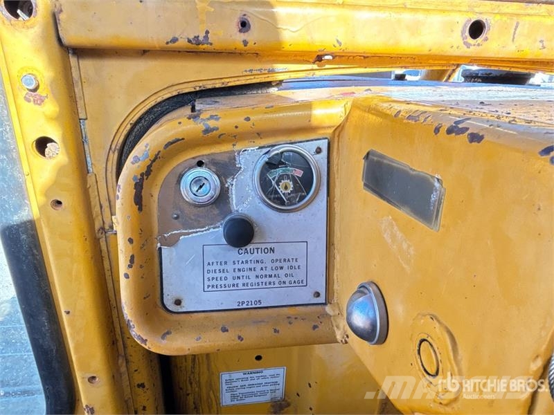 CAT D6C Crawler Dozer Buldozere pe senile