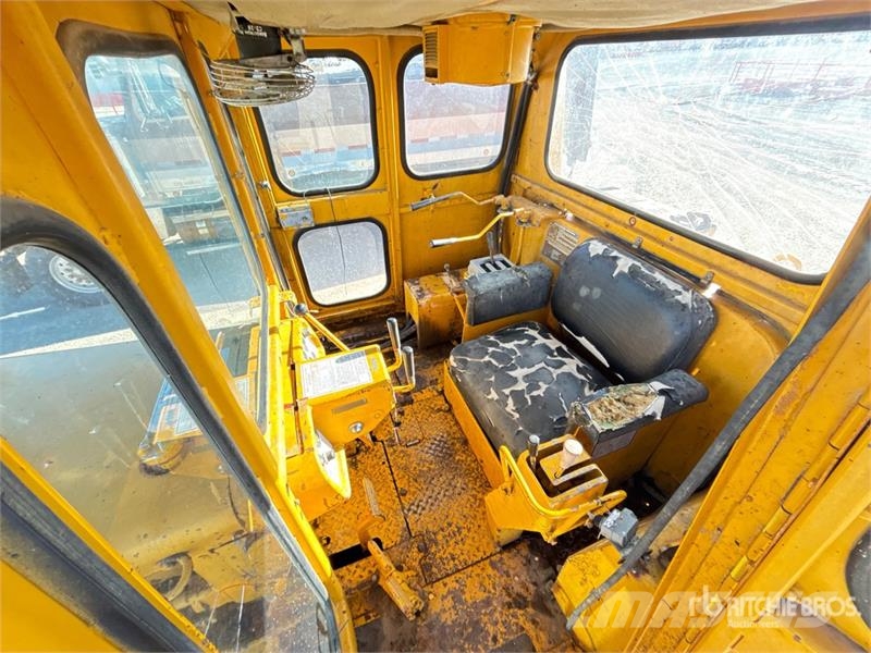 CAT D6C Crawler Dozer Buldozere pe senile