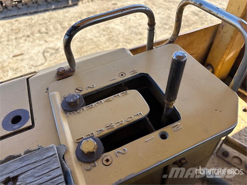 CAT D6D Crawler Dozer Crawler dozers
