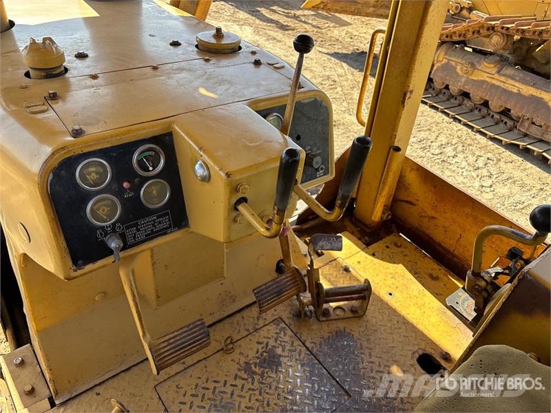 CAT D6D Crawler Dozer Crawler dozers