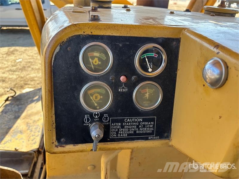 CAT D6D Crawler Dozer Crawler dozers