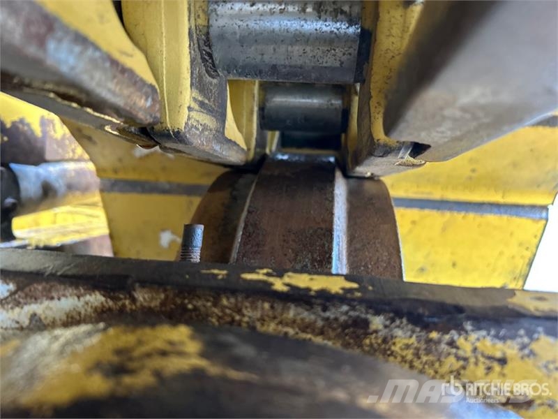 CAT D6N LGP Crawler Dozer Buldožerji goseničarji