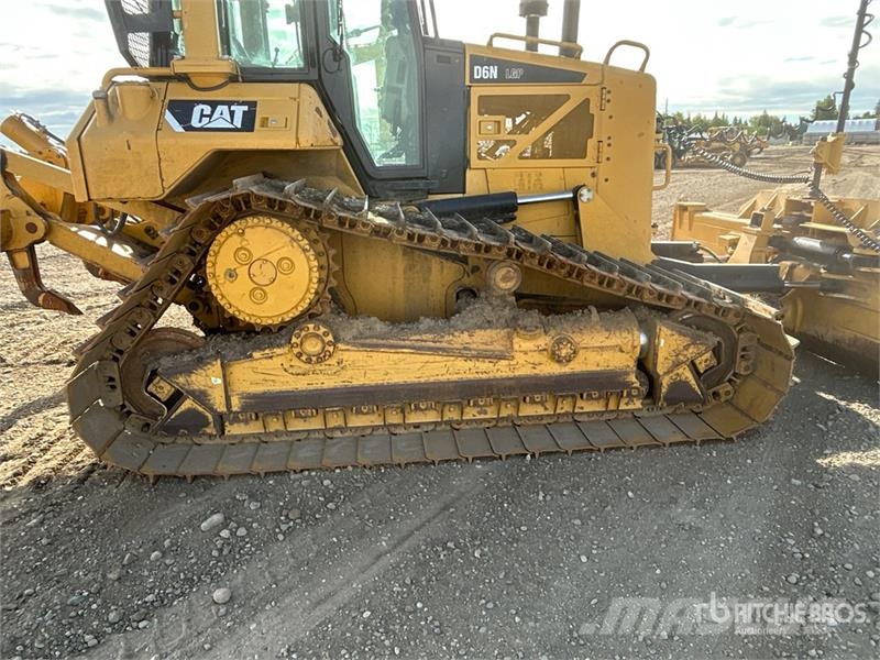 CAT D6N LGP Crawler Dozer Гусеничні бульдозери