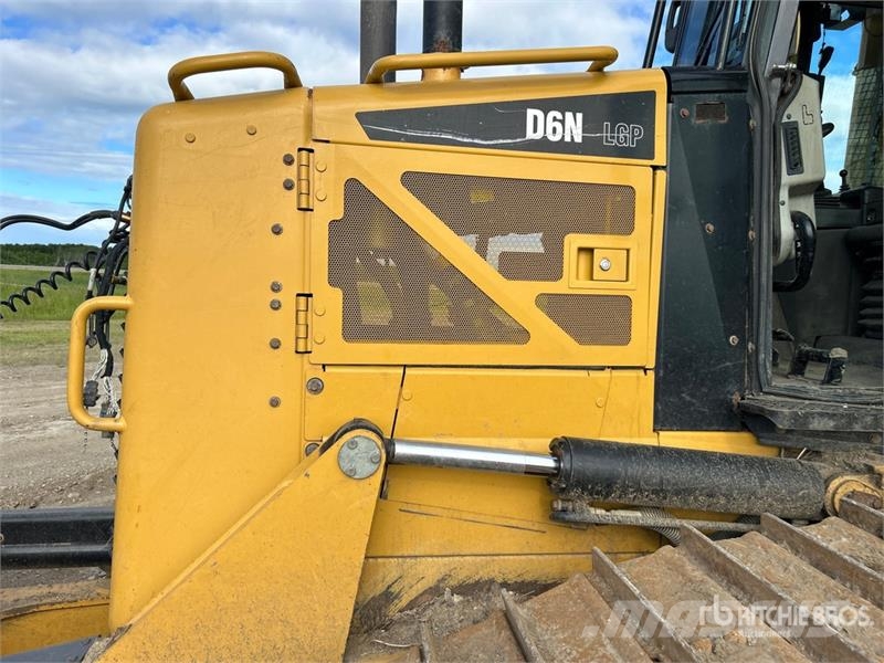 CAT D6N LGP Crawler Dozer Гусеничні бульдозери