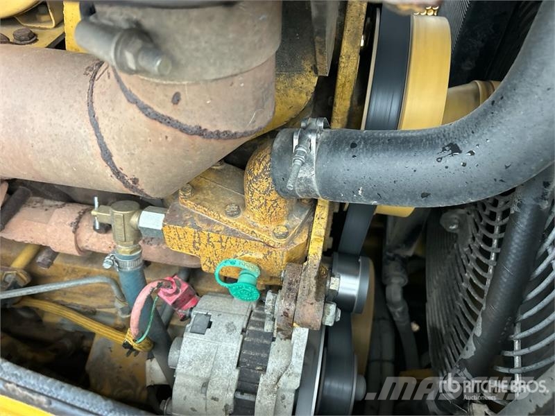 CAT D6N LGP Crawler Dozer Buldožerji goseničarji