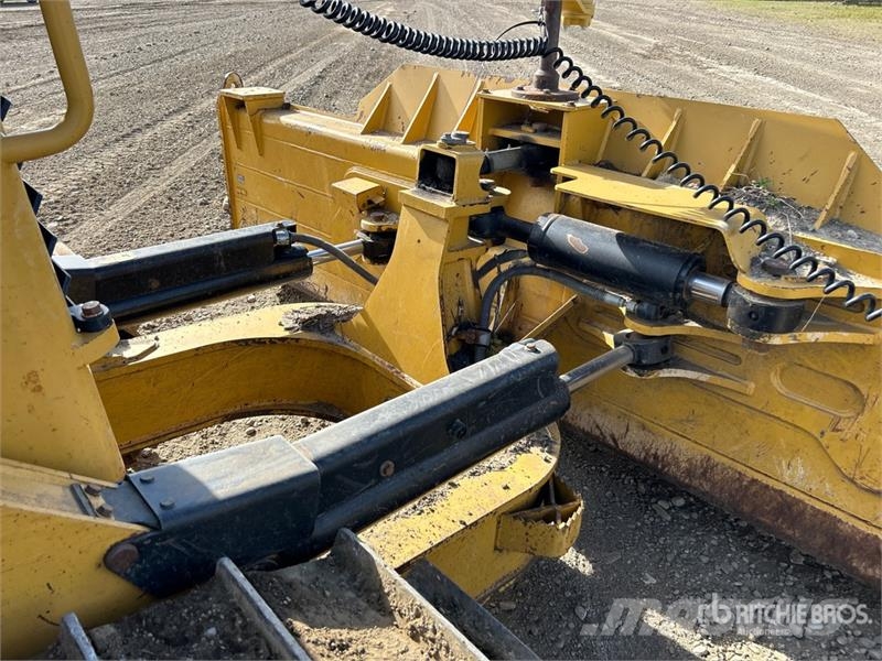 CAT D6N LGP Crawler Dozer Гусеничні бульдозери
