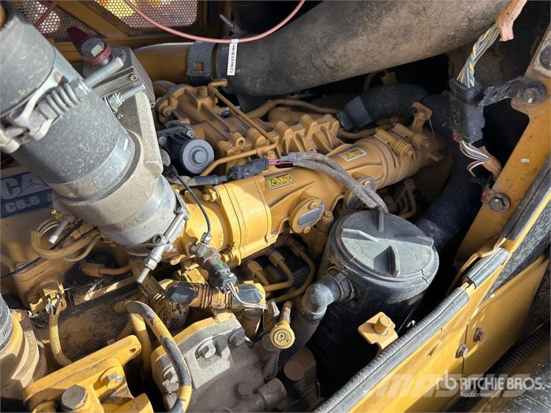 CAT D6N LGP Crawler Dozer Гусеничні бульдозери