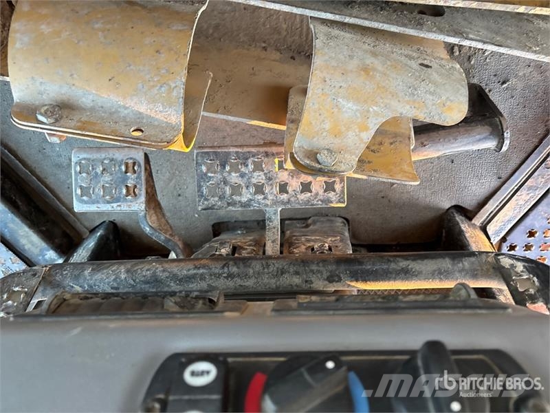 CAT D6N LGP Crawler Dozer (Inoperable) lánctalpas dózerek