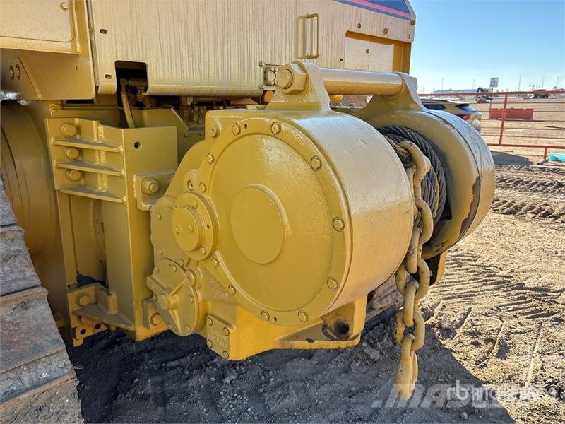 CAT D6R XL Series II Crawler dozers
