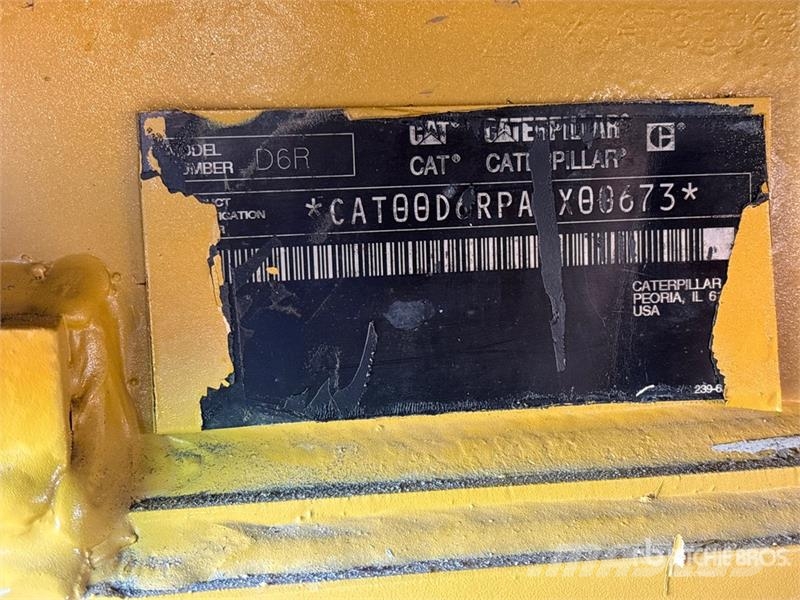 CAT D6R XL Series II Crawler dozers